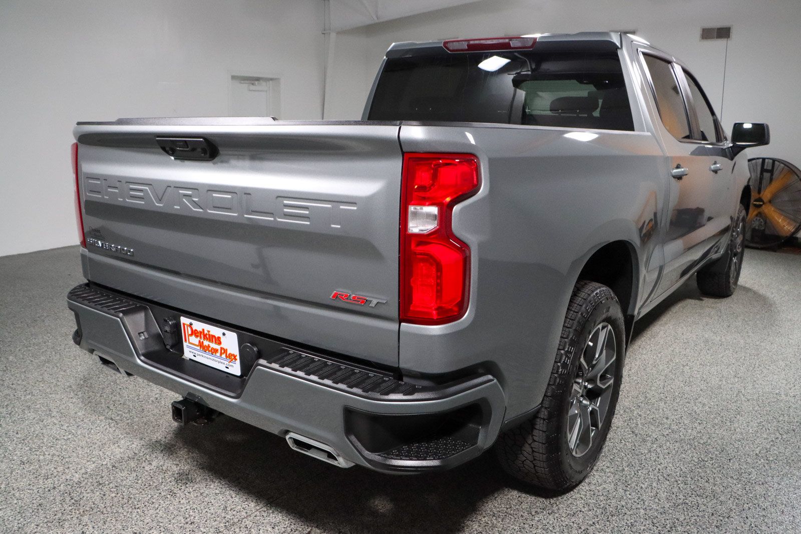 Used 2023 Chevrolet Silverado 1500 RST AWD/4WD image 7