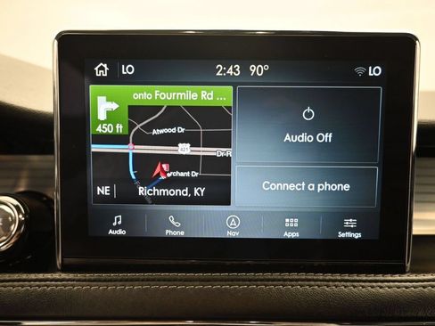 Used 2022 Lincoln Corsair AWD w/ Equipment Group 101A image 13