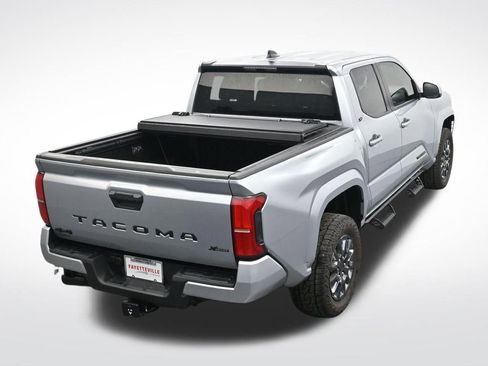 Used 2025 Toyota Tacoma SR5 image 24