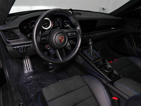 Used 2025 Porsche 911 GT3 RS w/ Weissach Package RWD image 10