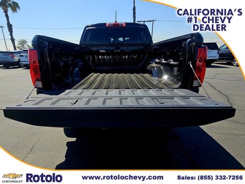 Used 2024 Chevrolet Colorado Trail Boss w/ Technology Package image 14
