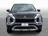 Used 2024 Mitsubishi Outlander SE image 3