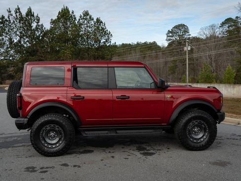 Used 2025 Ford Bronco Badlands w/ Sasquatch Package AWD/4WD image 20