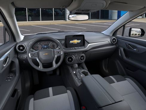 New 2026 Chevrolet Blazer LT w/ Convenience Package FWD image 15