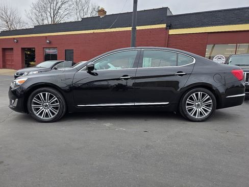 Used 2014 Kia Cadenza Premium image 3