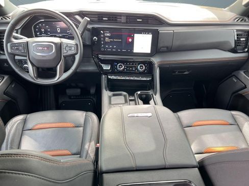 Certified 2025 GMC Sierra 2500 AT4 w/ AT4 Premium Plus Package image 15