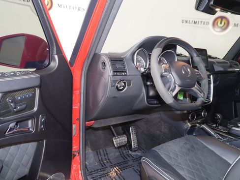 Used 2017 Mercedes-Benz G 550 Squared image 61