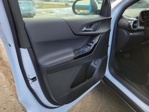 New 2026 Chevrolet Equinox LT w/ Convenience Package II image 6