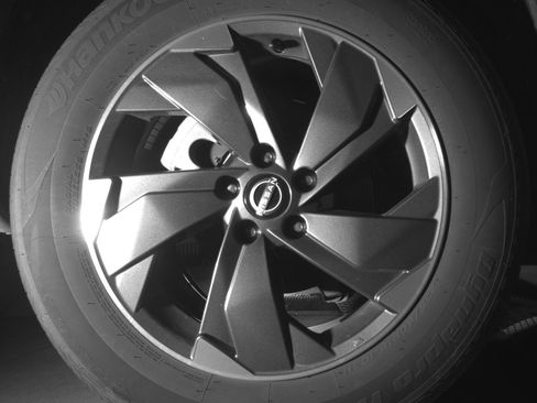 Used 2025 Nissan Rogue SV AWD/4WD image 15