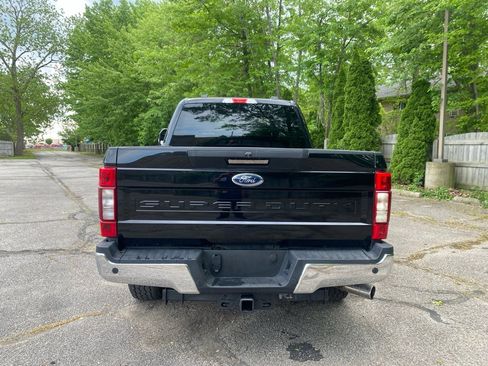 Used 2022 Ford F250 XLT w/ XLT Premium Package AWD/4WD image 4
