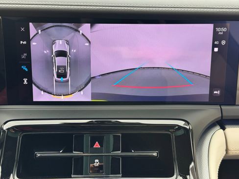 Used 2025 Porsche Panamera 4S w/ Premium Package image 33