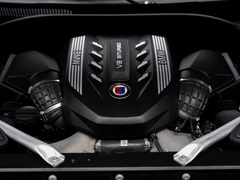 Used 2022 BMW ALPINA XB7 AWD/4WD image 82
