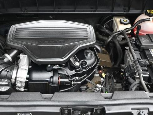 Used 2017 GMC Acadia SLT AWD/4WD image 21