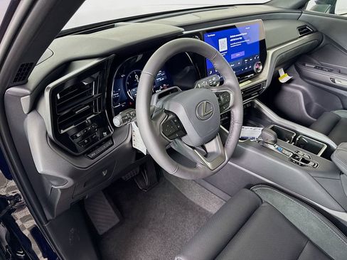 New 2026 Lexus TX 350 AWD image 9