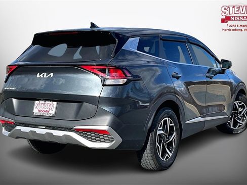 Used 2023 Kia Sportage LX image 6