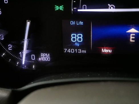 Used 2017 Cadillac XTS Luxury w/ Driver Awareness Package image 33