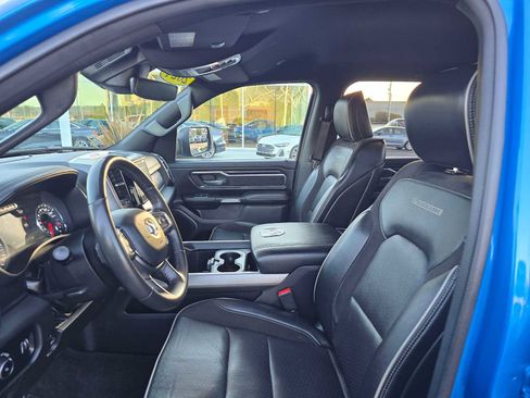 Used 2024 RAM 1500 Laramie image 22