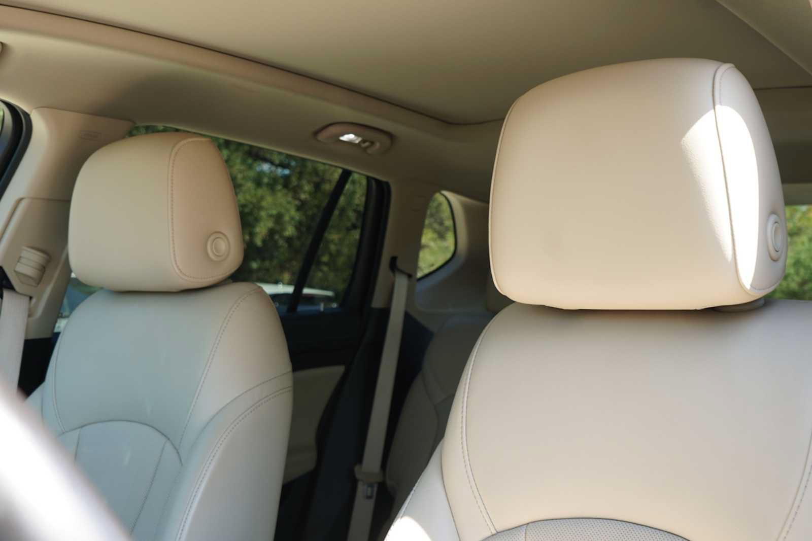 Used 2018 Buick Envision Premium w/ Driver Confidence Package AWD/4WD image 9