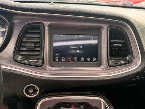 Used 2018 Dodge Challenger SXT w/ Blacktop Package image 10