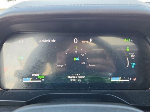 Used 2022 Jeep Grand Cherokee Limited 4xe w/ Luxury Tech Group II image 17