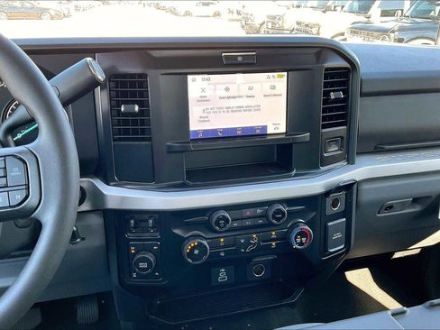 New 2026 Ford F250 XLT image 6