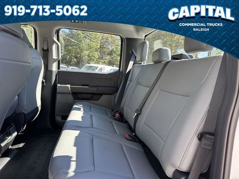 New 2026 Ford F250 XL w/ XL Chrome Package image 18