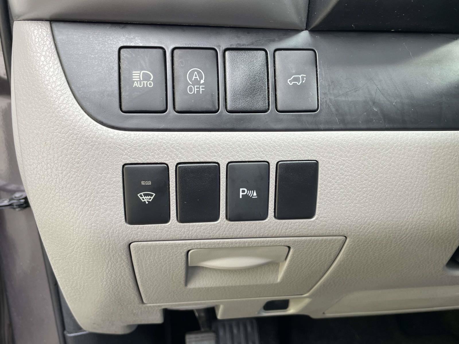 Used 2017 Toyota Highlander Limited FWD image 22