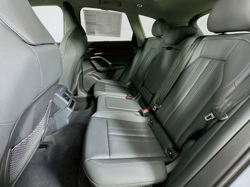 New 2025 Audi Q5 Premium Plus AWD/4WD image 9