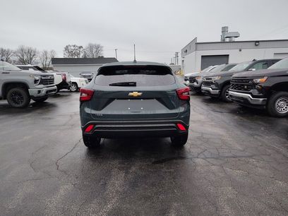 New 2026 Chevrolet Trax LS w/ LS Convenience Package