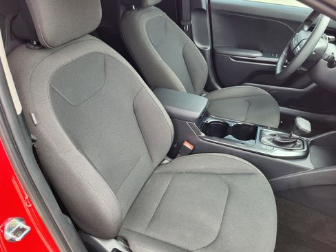 Used 2026 Kia K4 LXS image 10