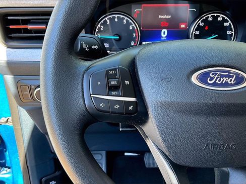 Used 2022 Ford Maverick XLT w/ Equipment Group 300A Standard image 10