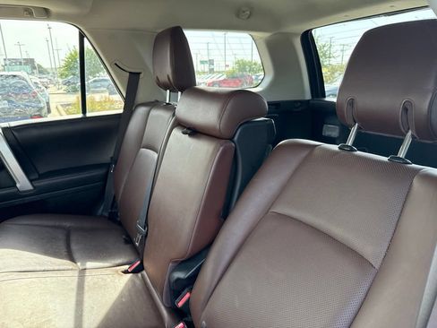 Used 2016 Toyota 4Runner Limited AWD/4WD image 10