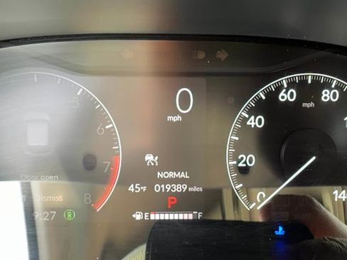 Certified 2023 Honda HR-V LX image 13