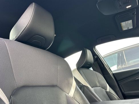 Used 2025 Toyota Camry SE FWD image 15