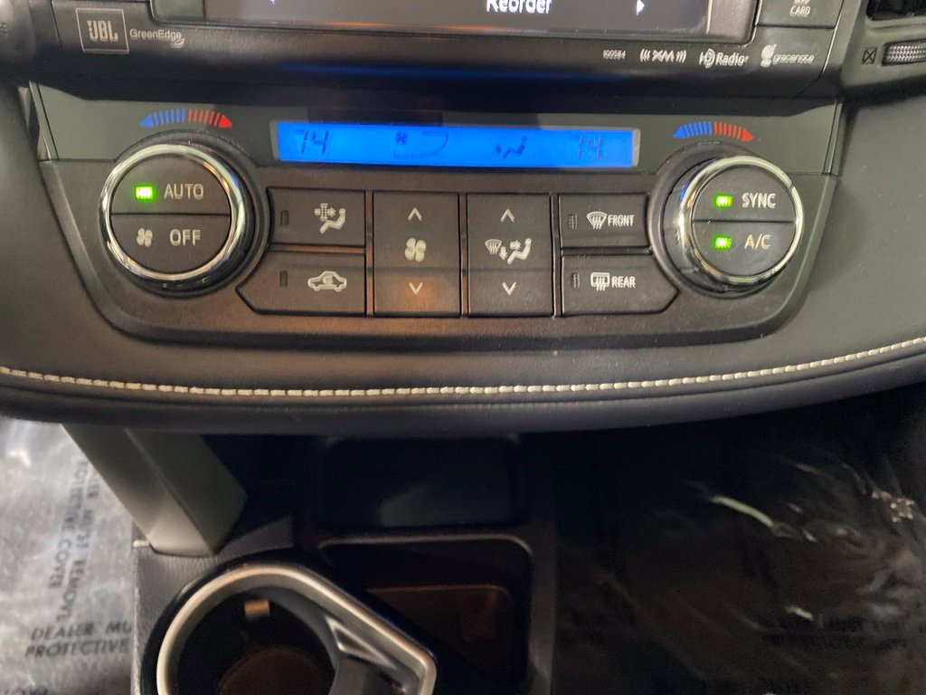 Used 2016 Toyota RAV4 Limited AWD/4WD image 22