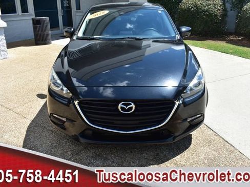 Used 2018 MAZDA MAZDA3 Touring FWD image 4