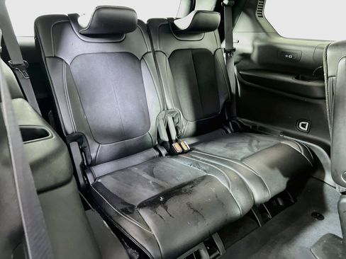 Used 2023 Jeep Grand Cherokee L Laredo AWD/4WD image 27