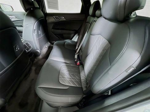Used 2025 Kia Sportage X-Line image 22
