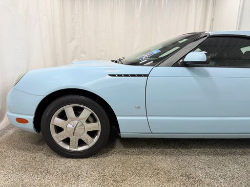 Used 2003 Ford Thunderbird RWD image 4