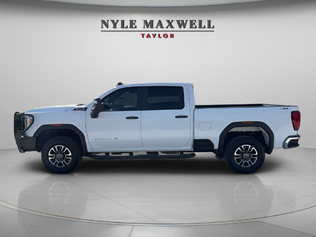 Used 2023 GMC Sierra 3500 Pro w/ Gooseneck/5TH Wheel Package AWD/4WD image 8