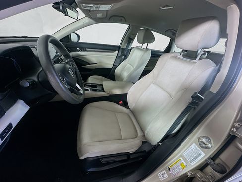 Used 2020 Honda Accord LX image 13
