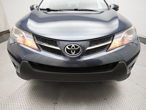 Used 2013 Toyota RAV4 Limited image 23