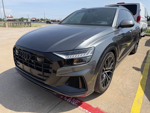 Used 2020 Audi Q8 Prestige w/ Prestige Package AWD/4WD image 1