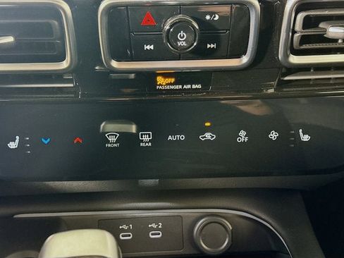 New 2026 Nissan Sentra SV w/ SV Convenience Package FWD image 15