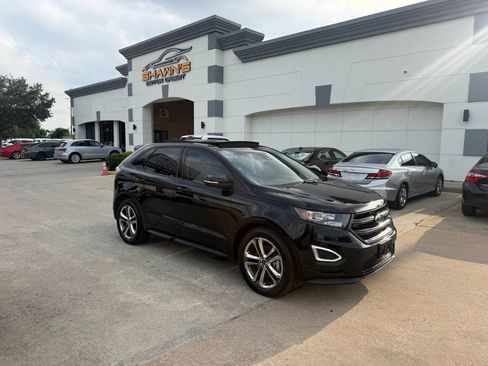 Used 2018 Ford Edge Sport w/ Equipment Group 401A AWD/4WD image 38