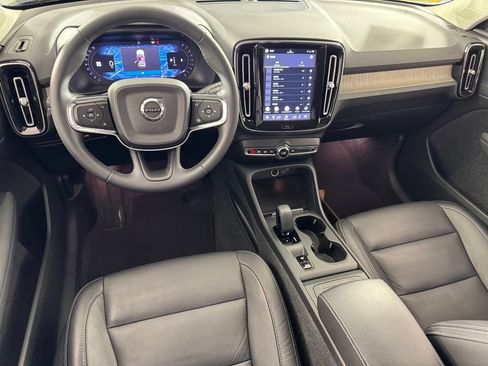 Certified 2023 Volvo XC40 B5 Core w/ Convenience Package AWD/4WD image 15