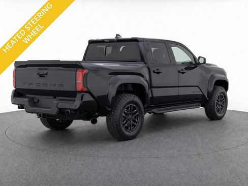 Used 2025 Toyota Tacoma TRD Sport w/ TRD Sport Upgrade Package AWD/4WD image 3