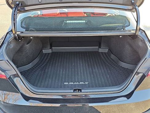 Used 2025 Toyota Camry XSE image 30