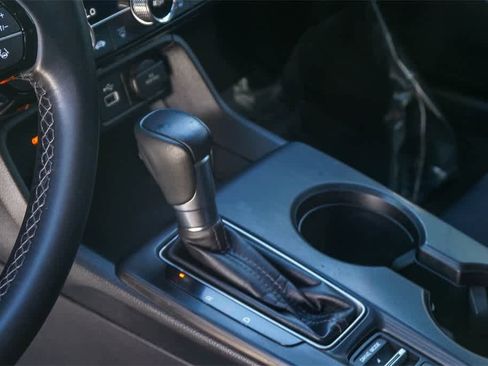 Used 2023 Honda Civic Sport image 17