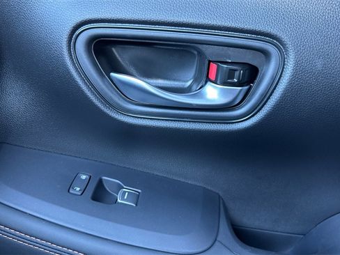 Certified 2026 Honda HR-V Sport image 21